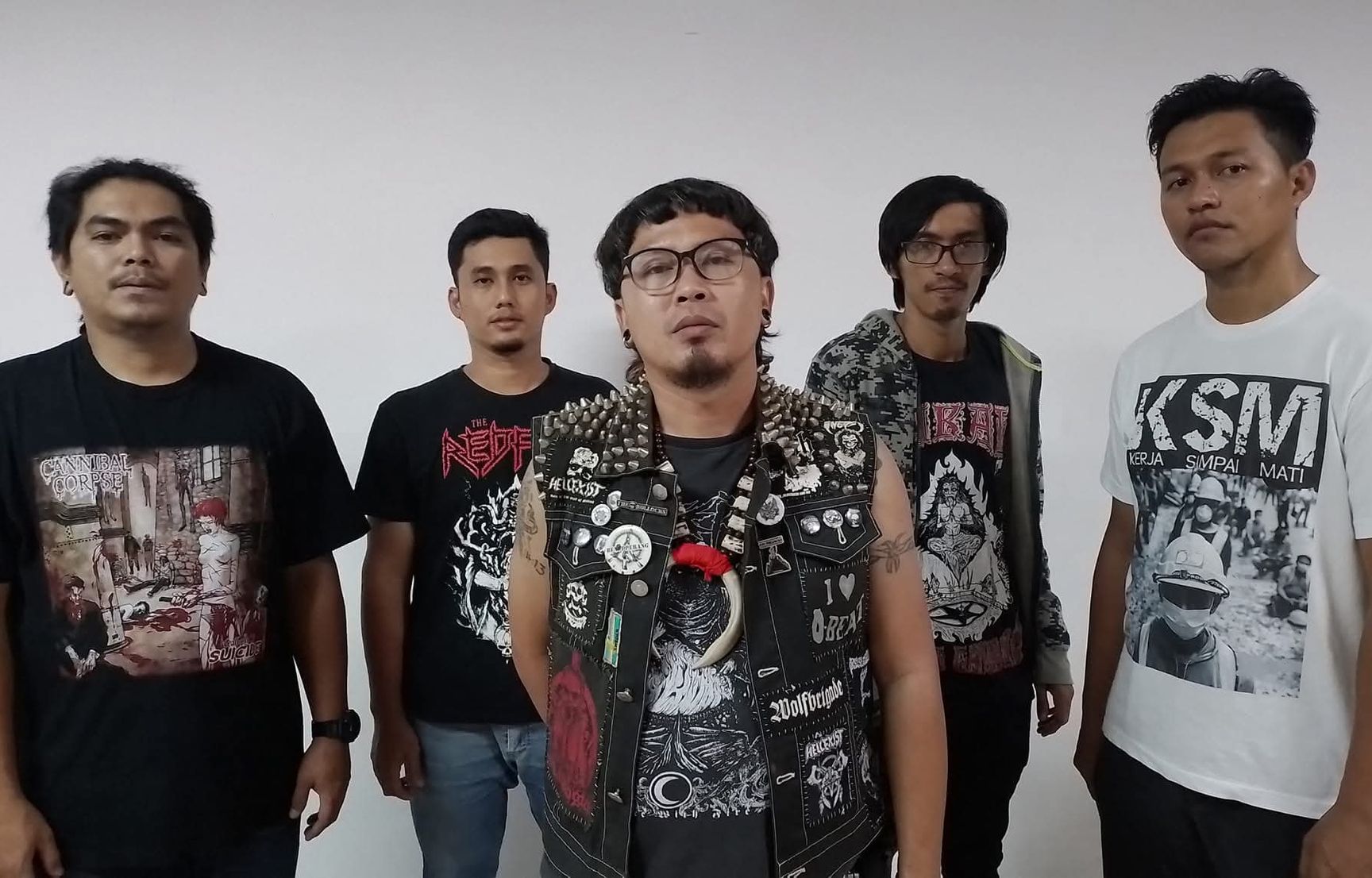 Con-Damn The Corruptor main picture